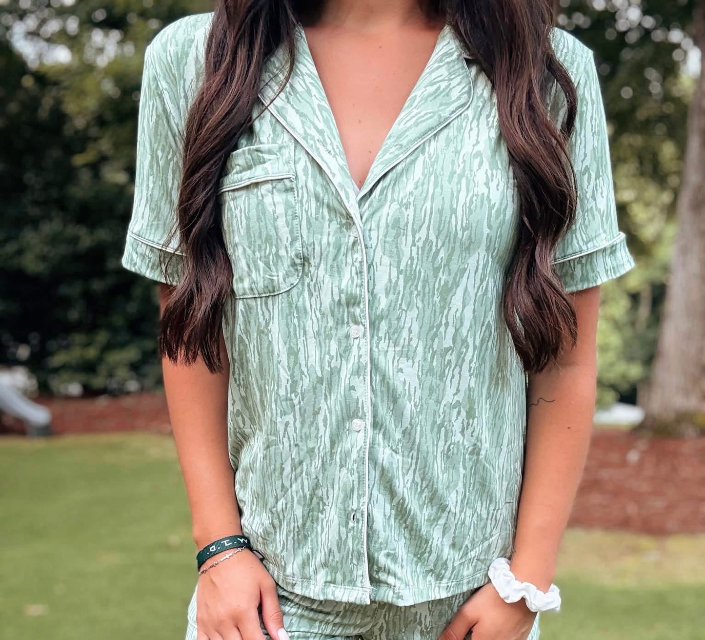 CHRISTMAS | adult | button up top | TAT OCTOBER